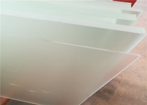 comprare Vetro solare a basso contenuto di ferro Mistlite di grado A, motivo singolo, dimensioni personalizzate, facile installazione online manufacture