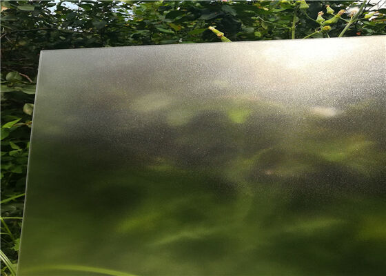 satın al Güneş Paneli Yüksek Geçirgenlikli Cam Katı Temperli Düşük Demir Cam Şeffaf online manufacture