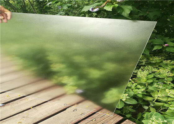 comprar Painel Solar Padronizado Vidro Transparente Ultra Claro Vidro Temperado Painel Baixa Refletividade de Luz Visível Processamento Temperado online manufacture
