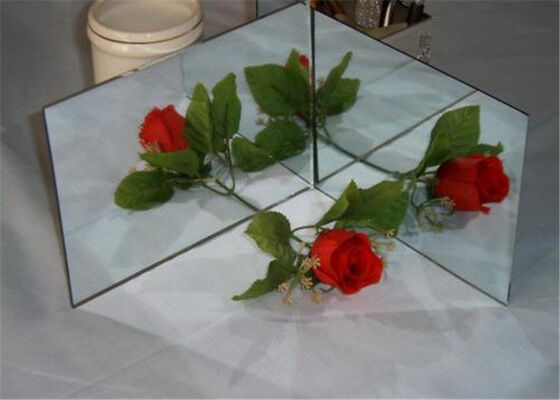 Beli Lembaran Kaca Cermin Perak Dekoratif yang Indah Sampel Cat Lapis Ganda Tersedia online manufacture